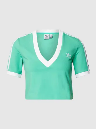 adidas Originals Cropped T-Shirt mit Label-Stitching in Mint