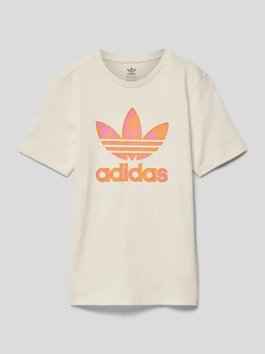 adidas Originals T-Shirt mit Label-Print in Offwhite