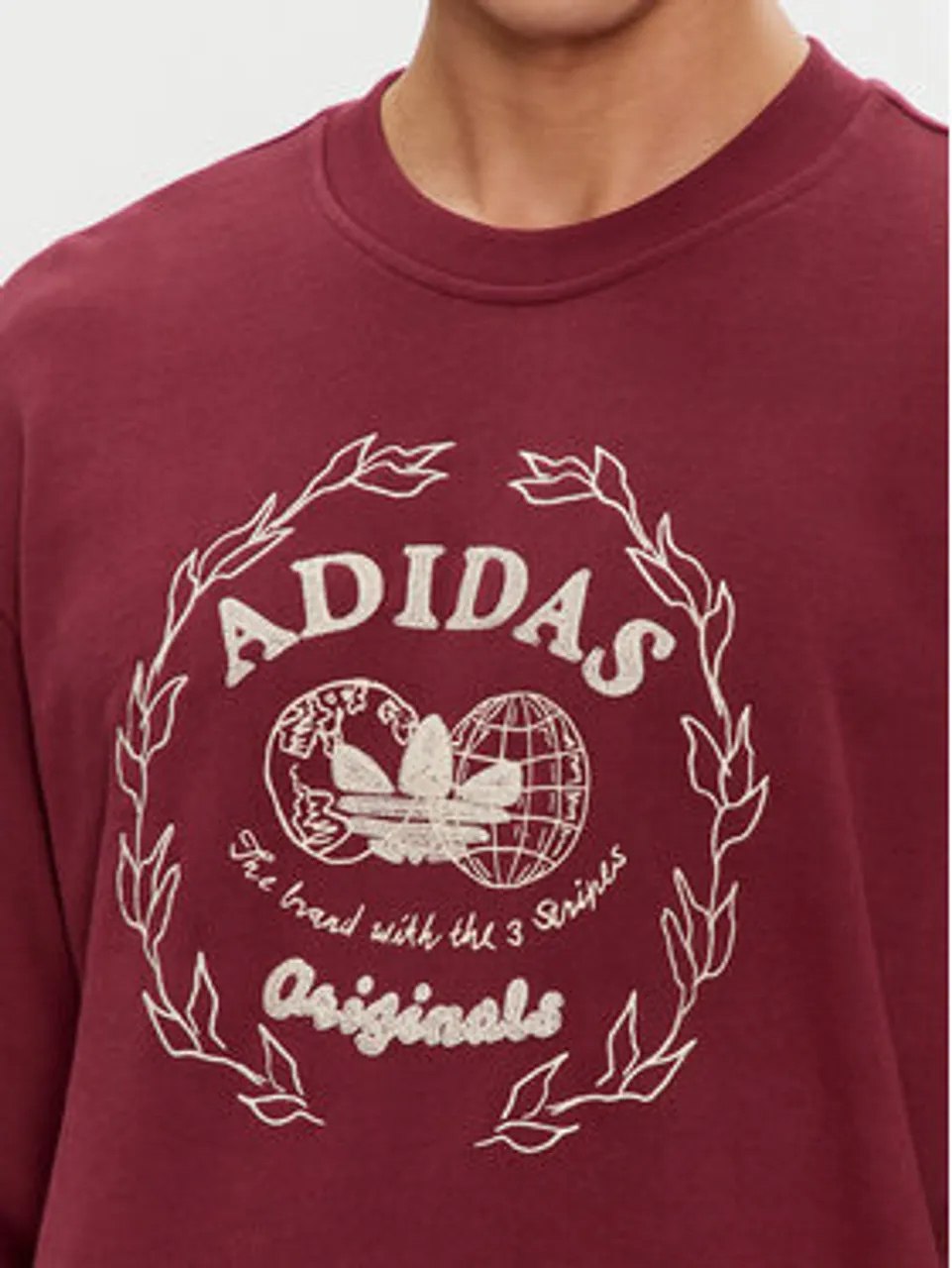 adidas Sweatshirt Graphics Archive Crew Sweatshirt IC5770 Rot Regular Fit