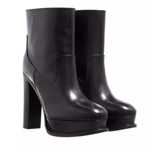 Alexander McQueen Boots & Stiefeletten - Leather Heeled Boot