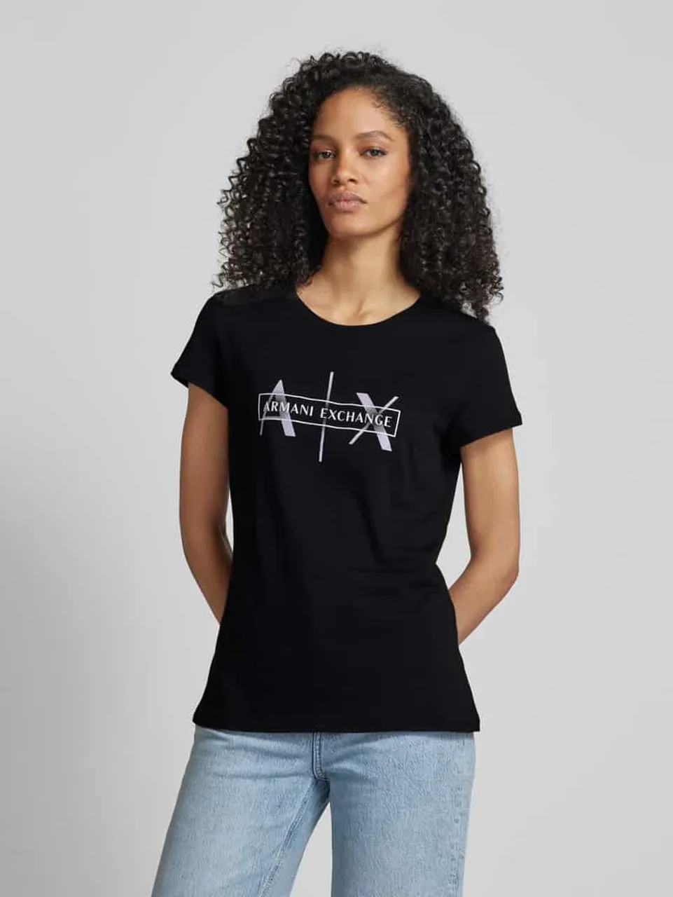 ARMANI EXCHANGE T-Shirt mit Label-Schriftzug in Black