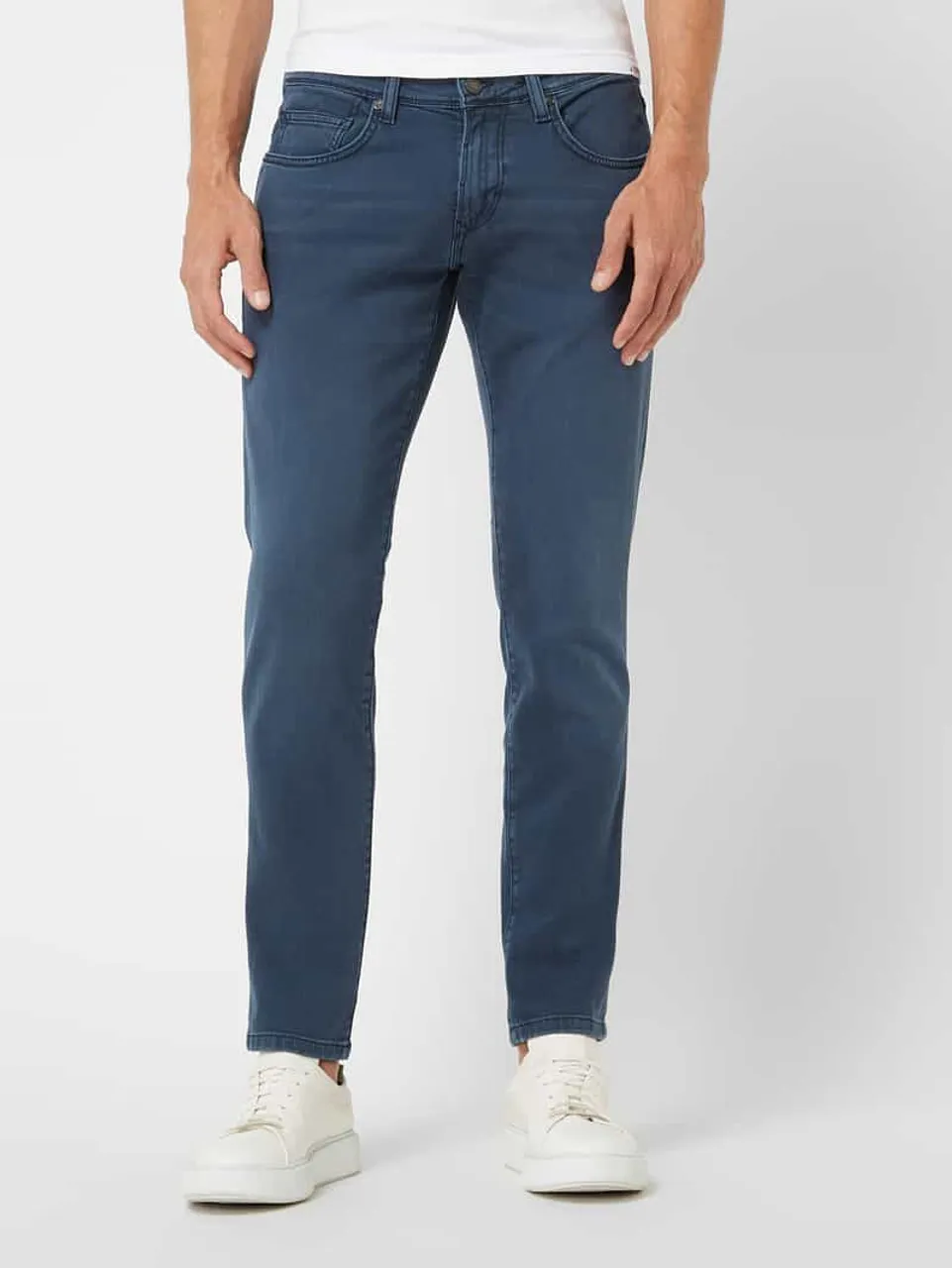 Baldessarini Tapered Fit Jeans mit Stretch-Anteil Modell 'Jayden' in Rauchblau