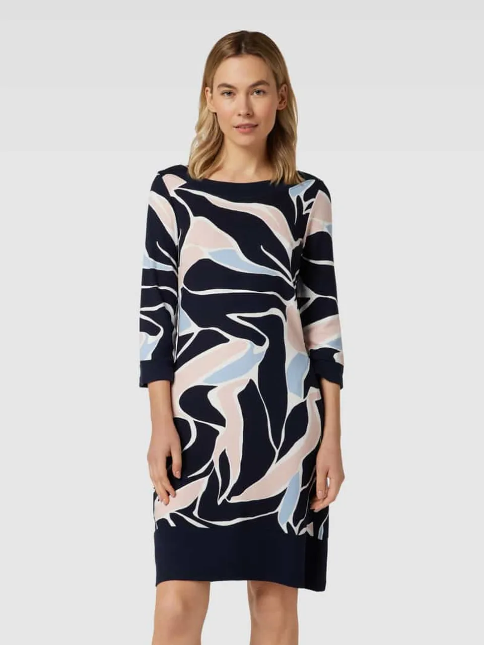 Betty Barclay Knielanges Kleid mit Allover-Muster in Marine