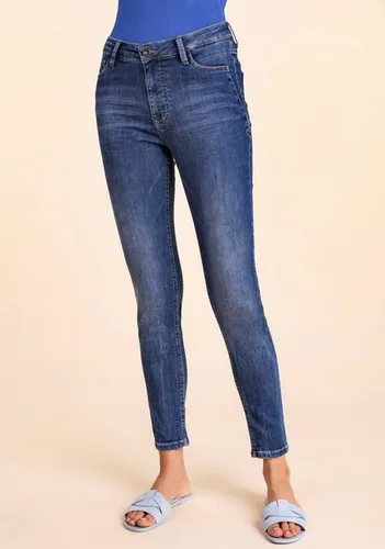 BLUE FIRE Skinny-fit-Jeans SKINNY HIGH RISE perfekter Sitz durch Elasthan-Anteil