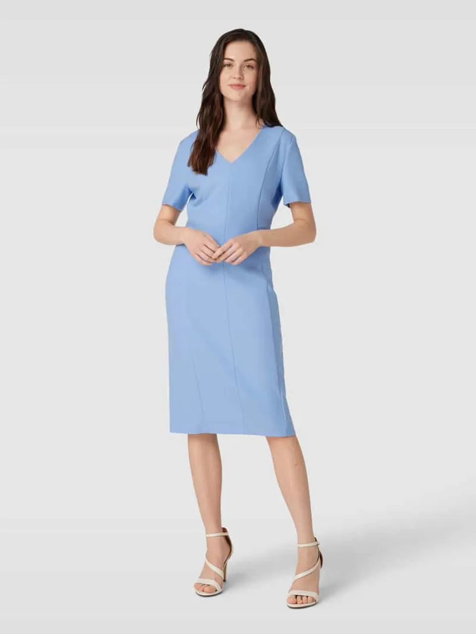 BOSS Knielanges Kleid mit V-Ausschnitt Modell 'Damaisa' in Hellblau