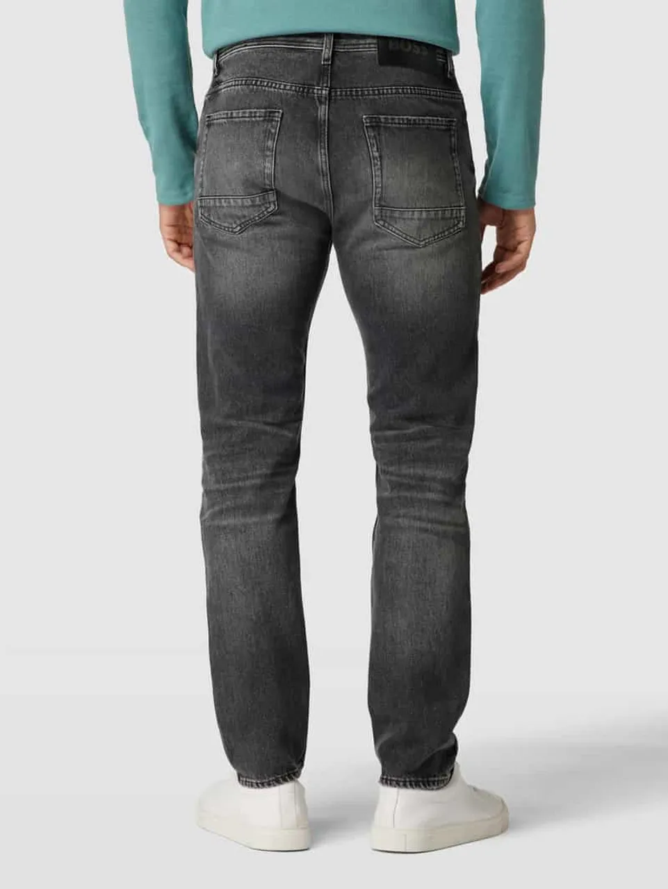 BOSS Orange Tapered Fit Jeans im Destroyed-Look Modell 'Taber' in Dunkelgrau