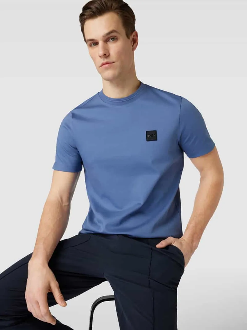 BOSS T-Shirt mit Rundhalsausschnitt Modell 'Tiburt' in Bleu