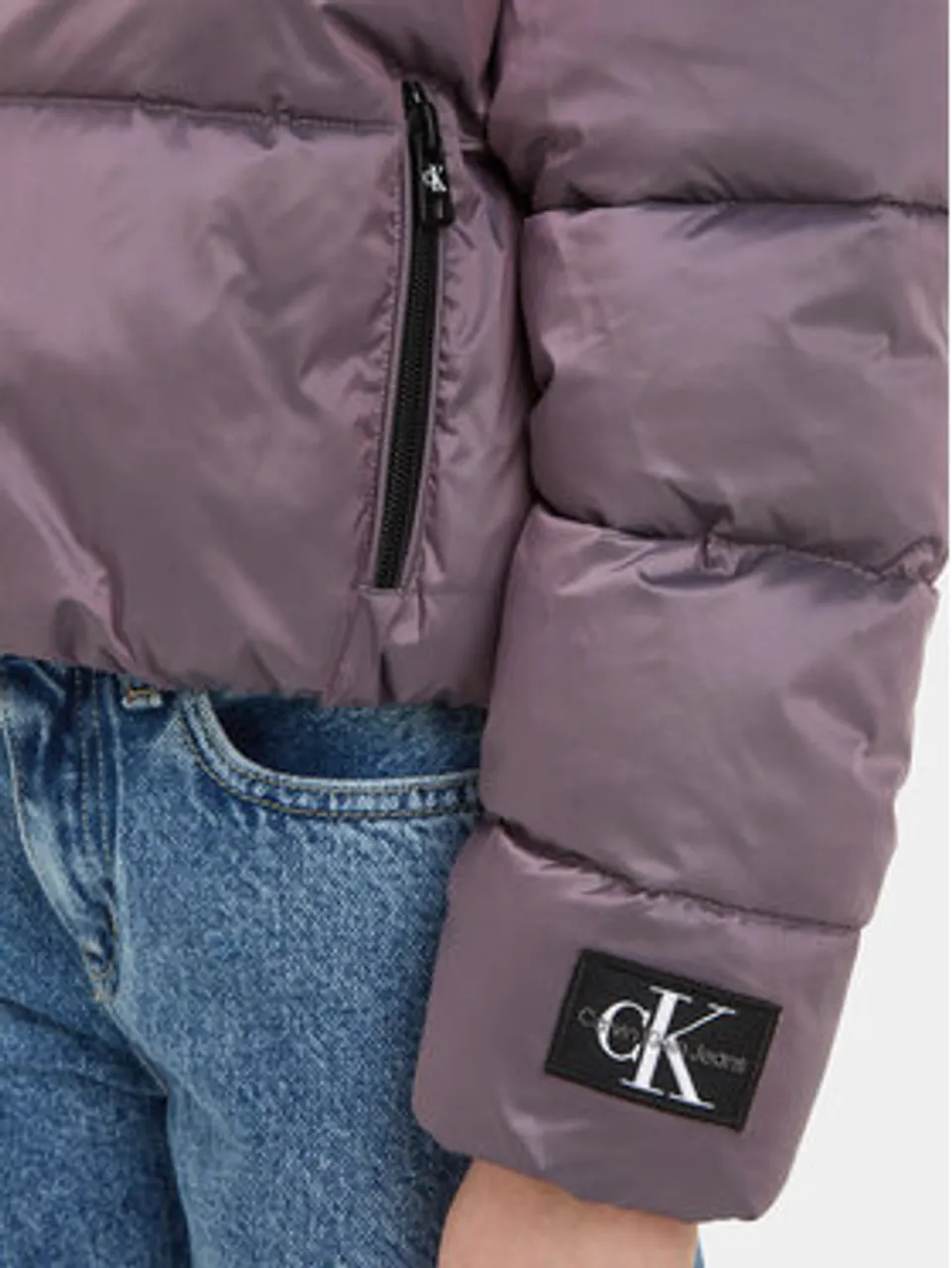 Calvin Klein Jeans Daunenjacke Hyper Two Tone IG0IG02246 Violett Relaxed Fit