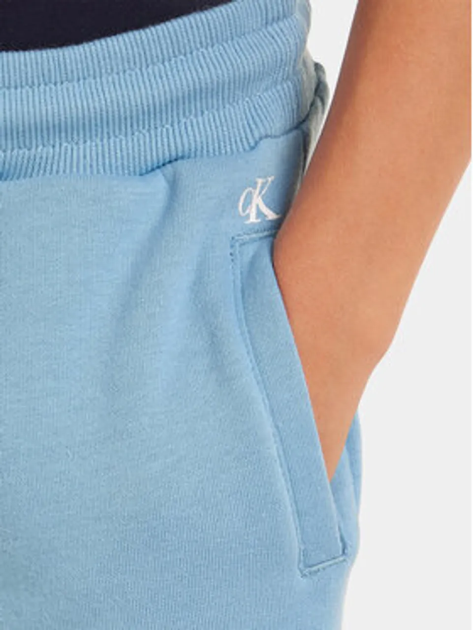 Calvin Klein Jeans Sportshorts Stack Logo IB0IB01290 Blau Regular Fit