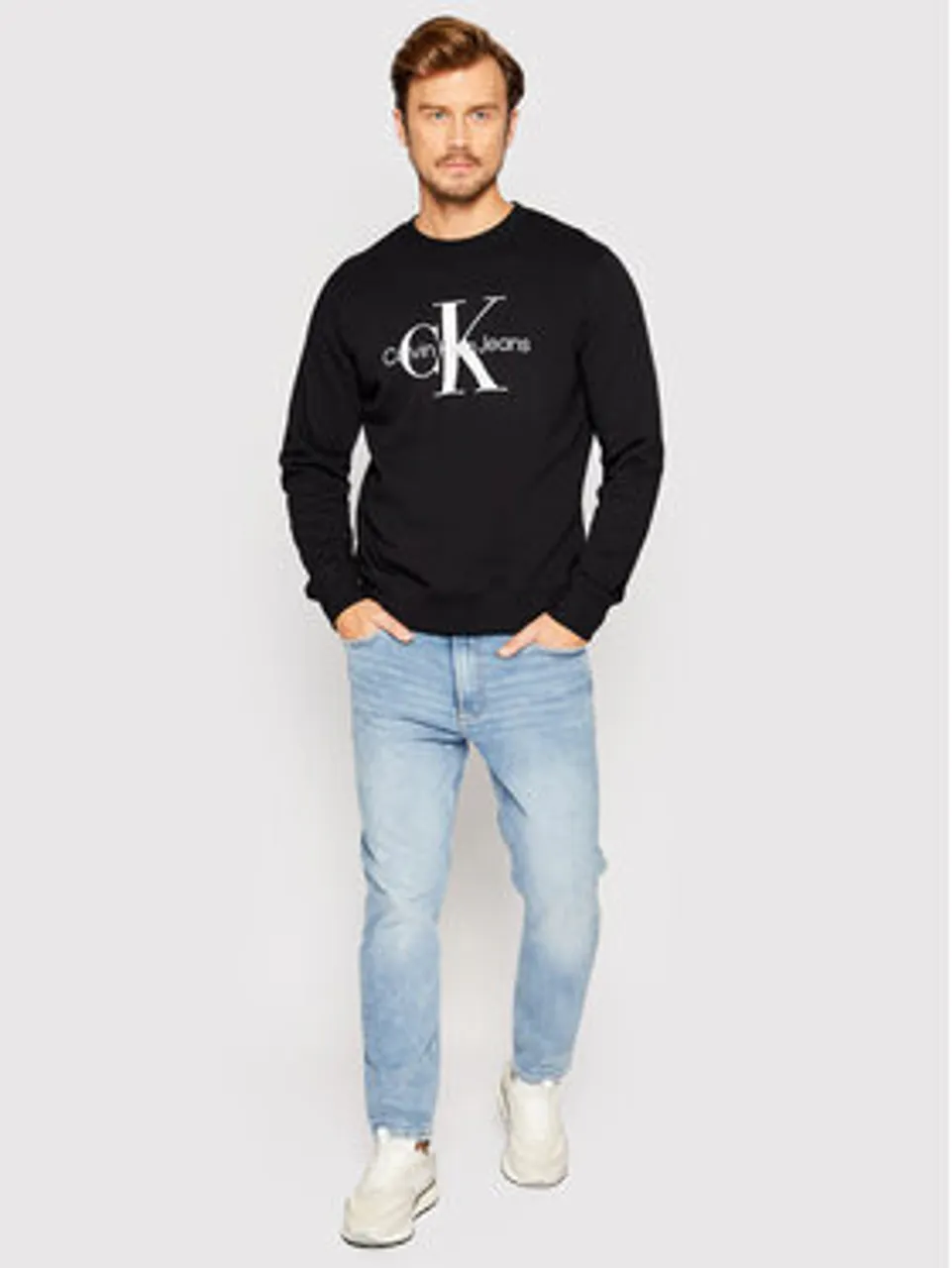 Calvin Klein Jeans Sweatshirt J30J320933 Schwarz Regular Fit