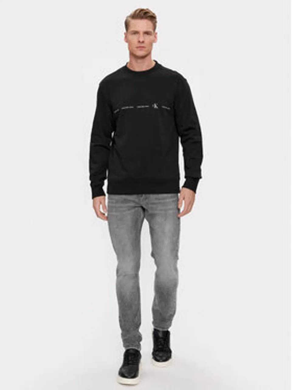 Calvin Klein Jeans Sweatshirt Logo Repeat J30J324624 Schwarz Regular Fit