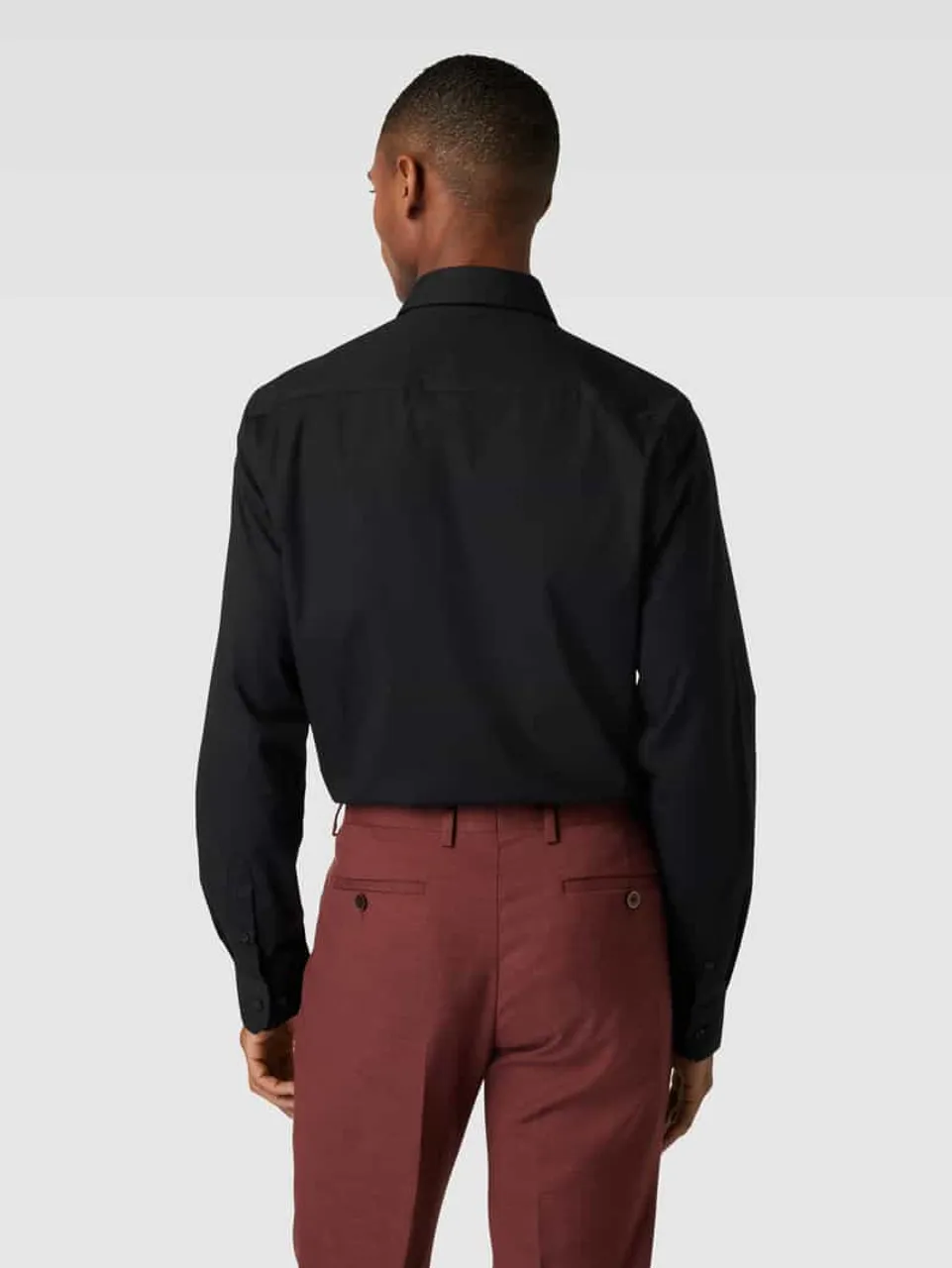 CK Calvin Klein Slim Fit Business-Hemd mit Kentkragen Modell 'POPLIN' in Black