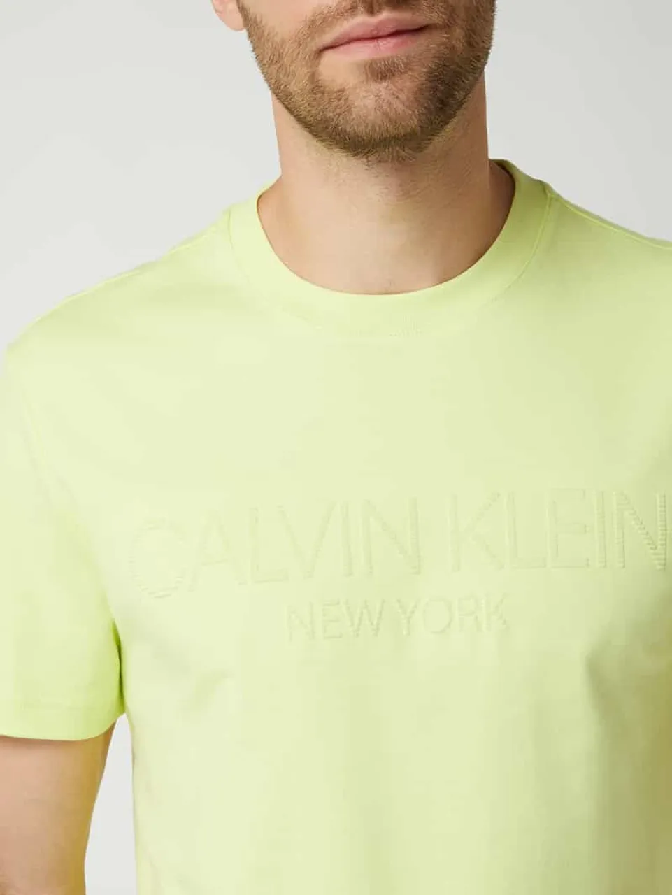 CK Calvin Klein T-Shirt aus Bio-Baumwolle in Neon Gelb