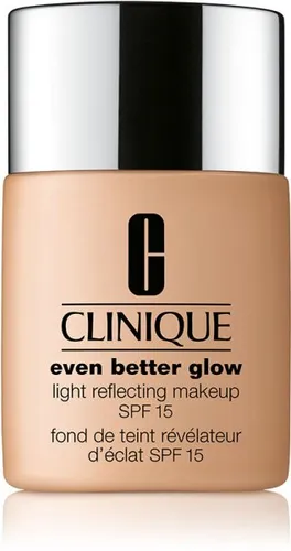 Clinique Even Better Glow Light Reflecting Makeup SPF 15 Foundation CN 52 Neutral 30 ml