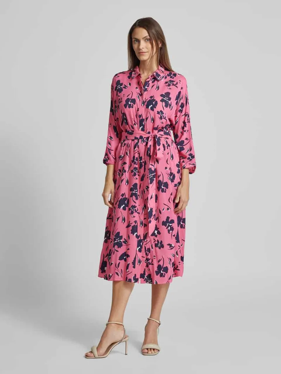 comma Casual Identity Hemdblusenkleid aus Viskose mit Bindegürtel in Pink