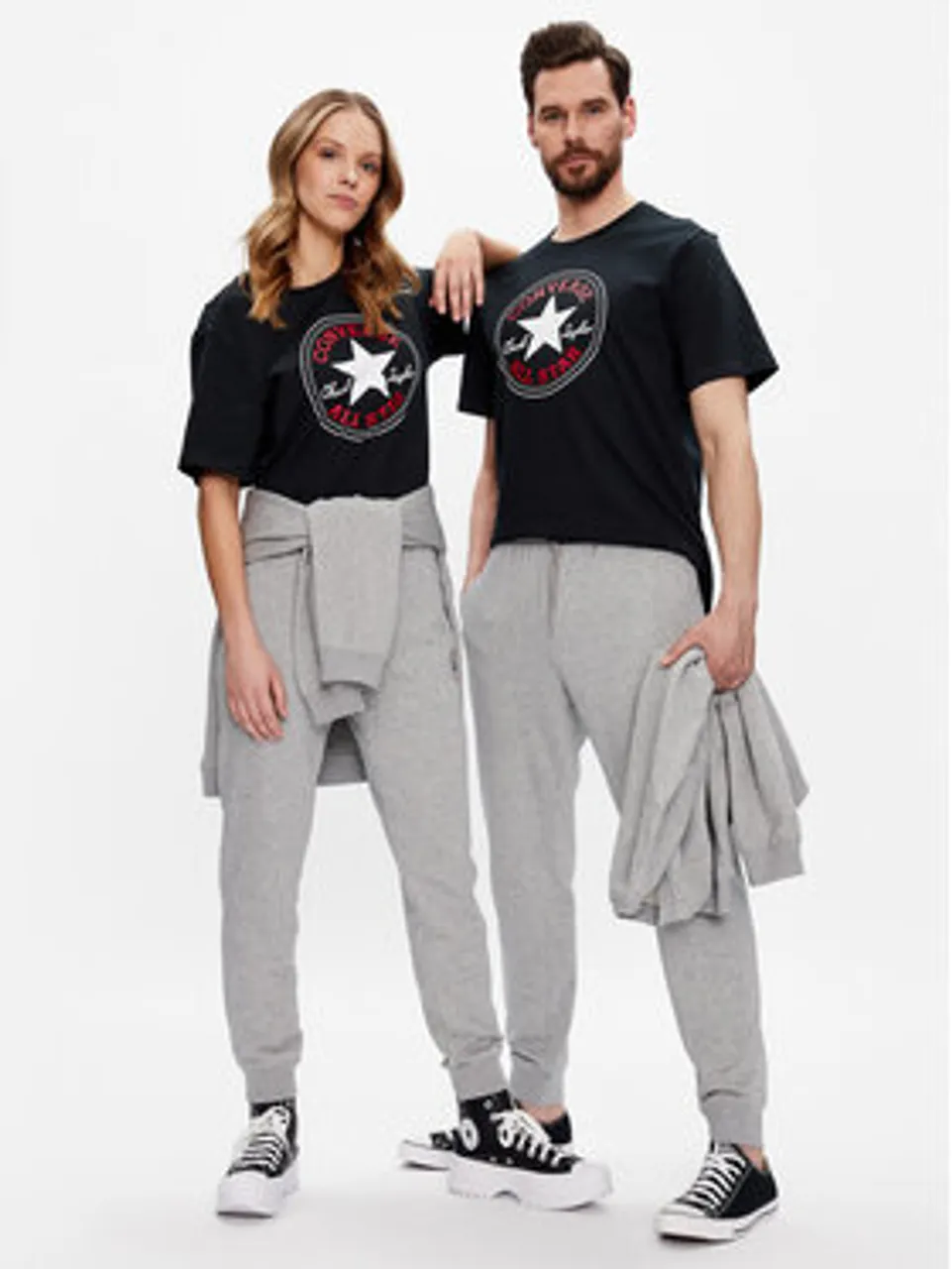 Converse T-Shirt Unisex Go To All Star Patch 10025459-A01 Schwarz Standard Fit