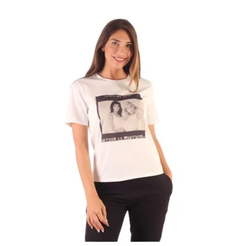 Damen T-Shirt aus 100% Baumwolle Kendall + Kylie