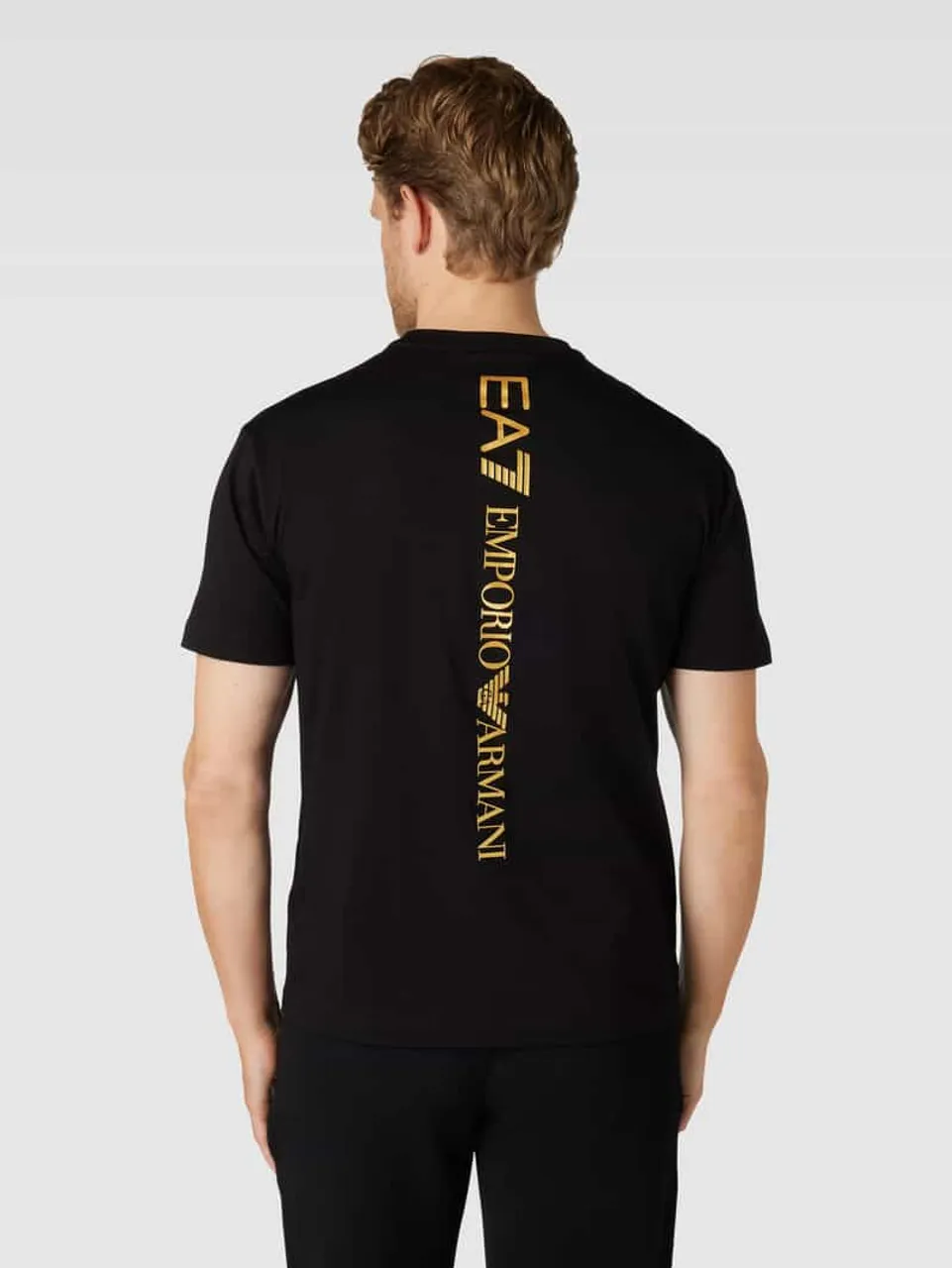 EA7 Emporio Armani T-Shirt mit Label-Print auf der Rückseite in Black