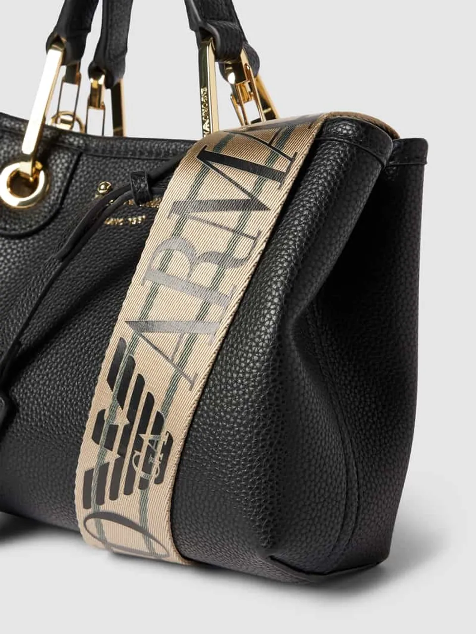 Emporio Armani Handtasche mit Label-Details und verstellbarem Schulterriemen in Black, Größe One Size