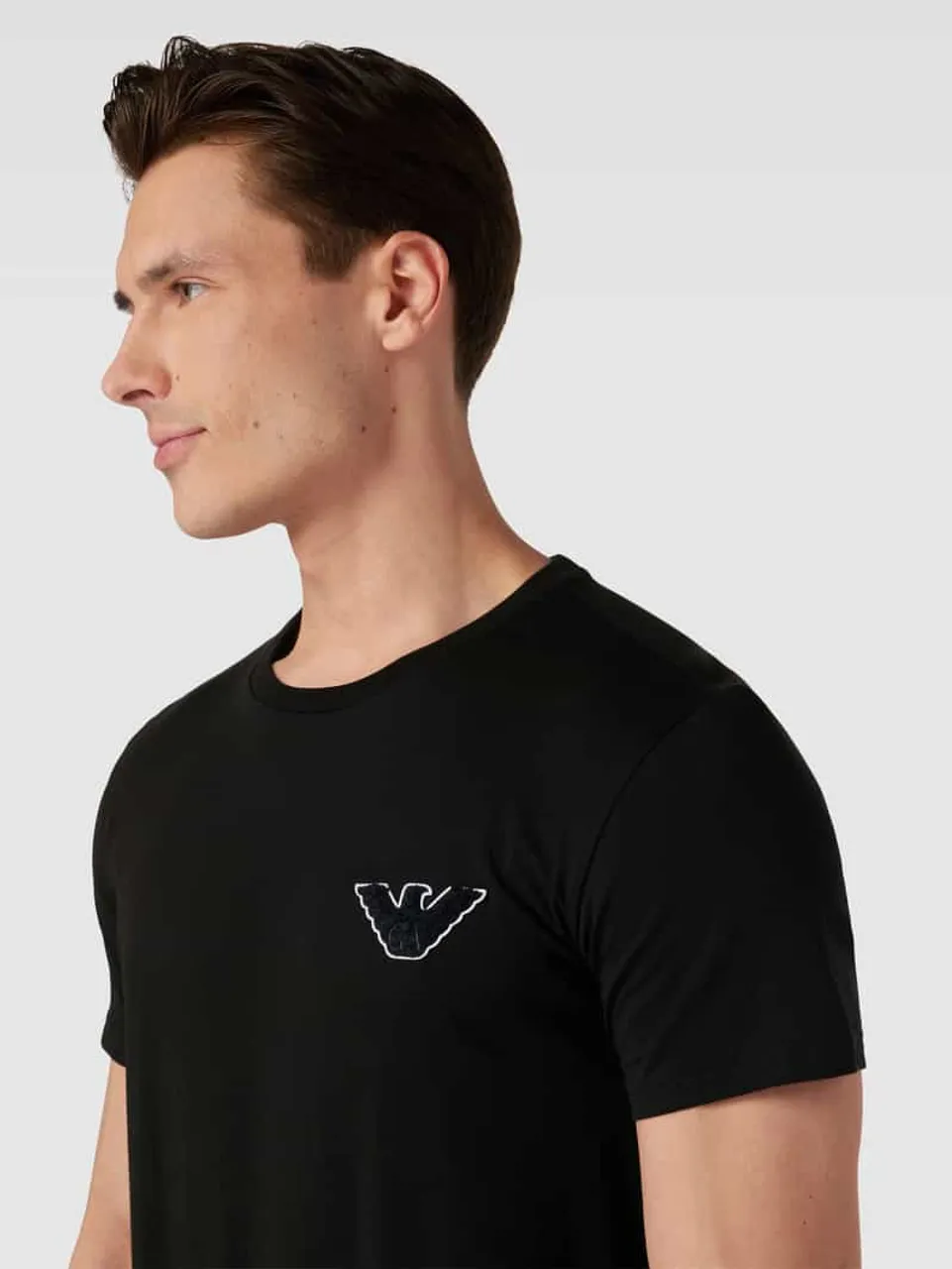 Emporio Armani T-Shirt mit Logo-Detail in Black