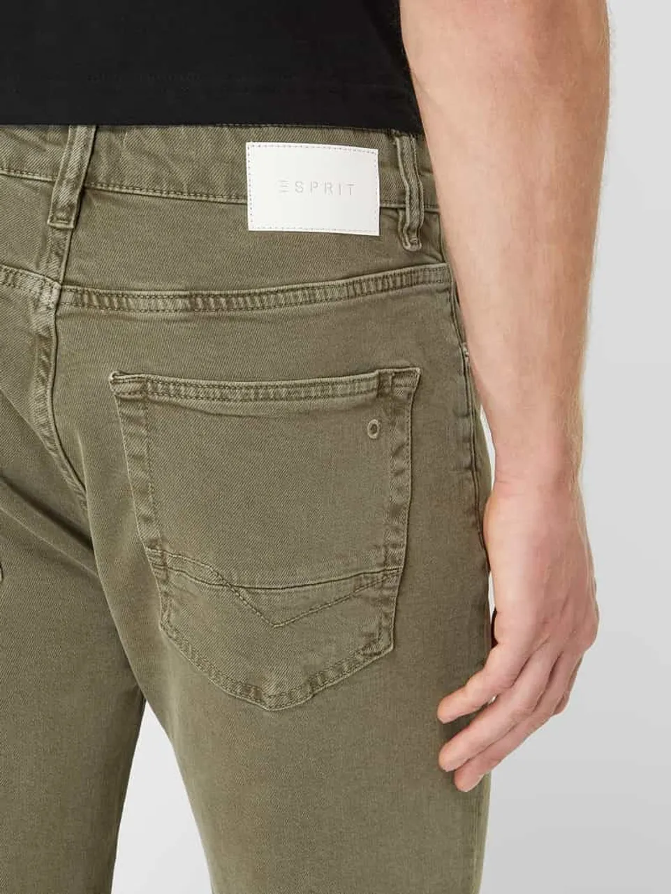 Esprit Relaxed Fit Jeansbermudas mit Lyocell-Anteil in Oliv