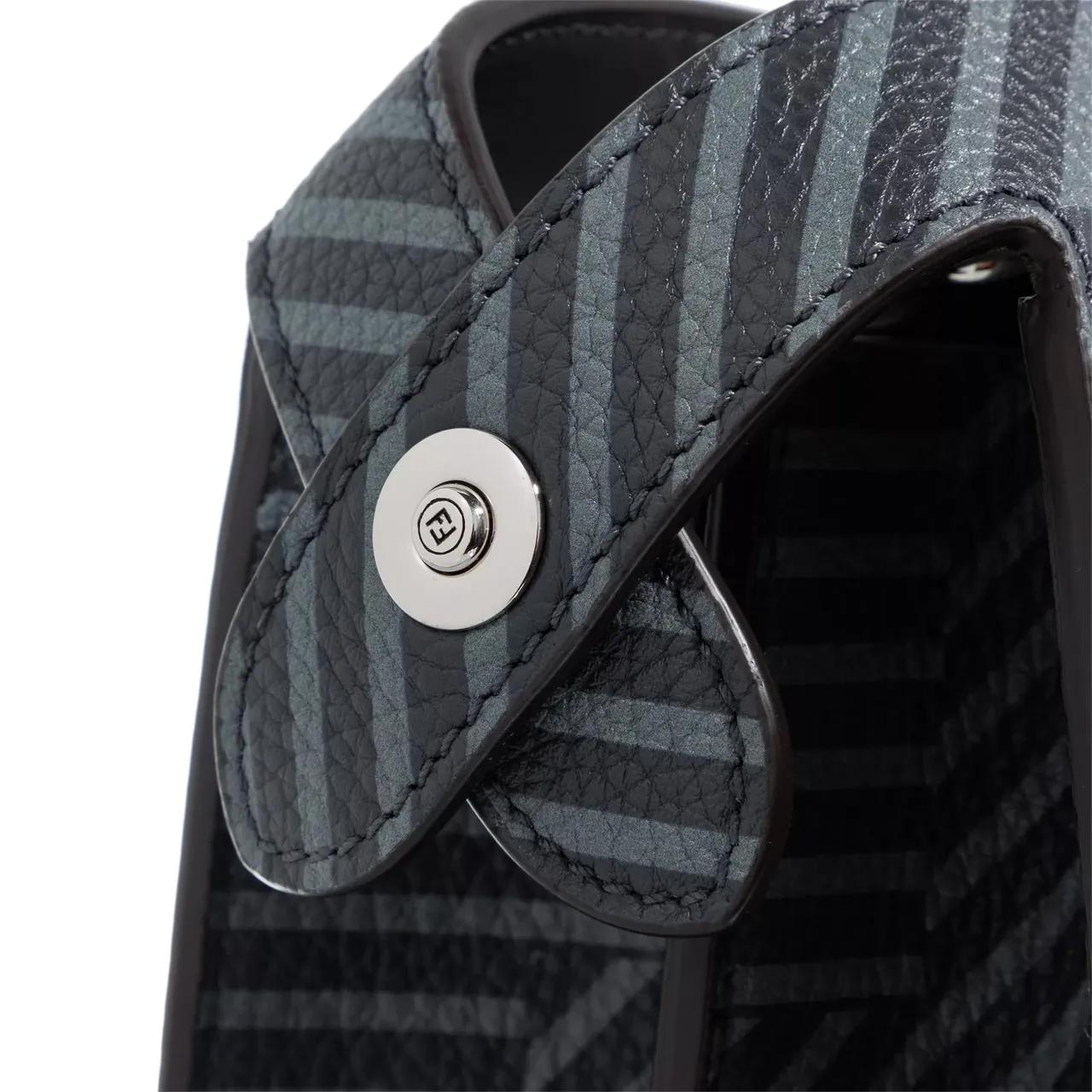 Fendi Aktentaschen - Medium Cuoio Romano Leather Bag - Gr. unisize - in Grau - für Damen