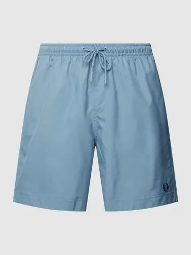 Fred Perry Badehose mit Label-Stitching in Hellblau