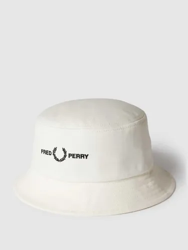 Fred Perry Bucket Hat mit Label-Stitching Modell 'Graphic Branded Twill Buc' in Offwhite