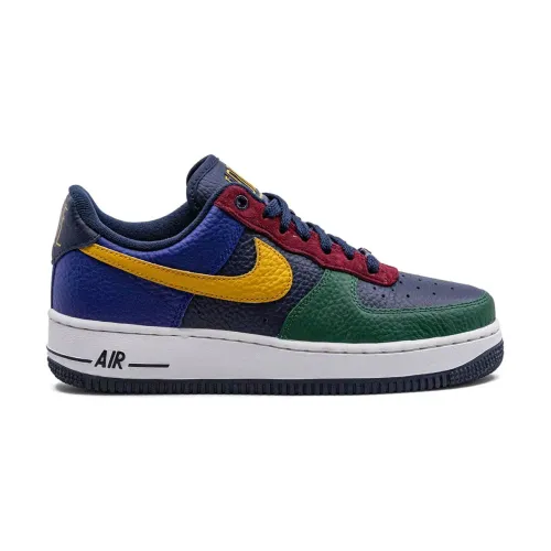 Gorge Green/Gold Suede Sneakers Nike
