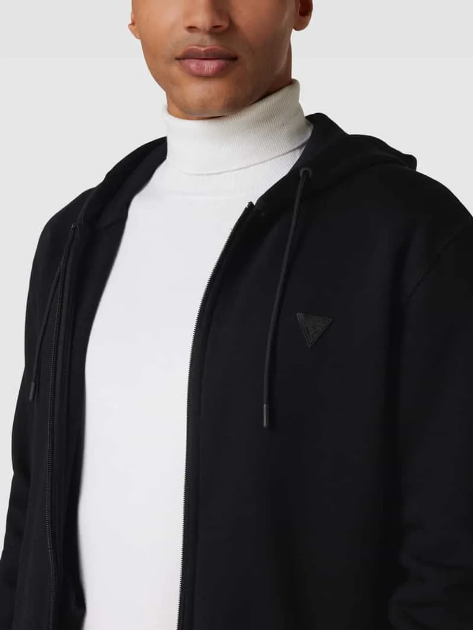 Guess Activewear Sweatjacke mit Label-Patch Modell 'ALDWIN' in Black