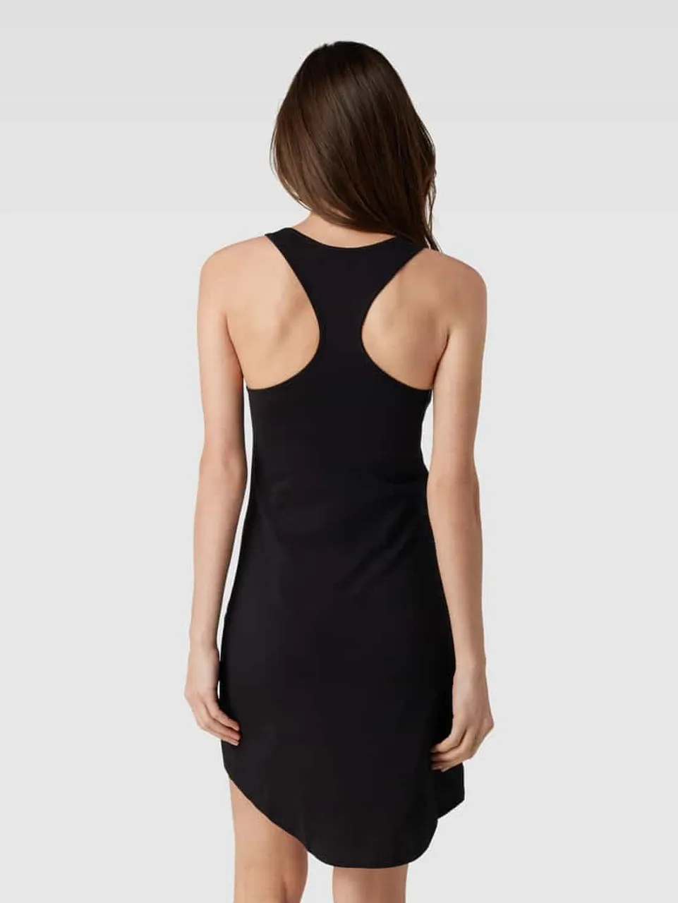Guess Knielanges Kleid mit Label-Print in Black