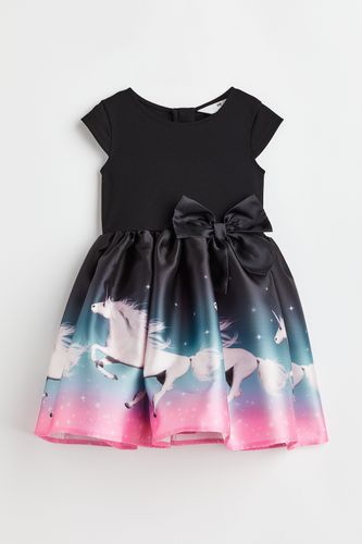 H&M Kleid mit ausgestelltem Rock Schwarz/Einhörner
