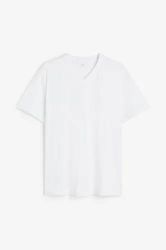 H & M - T-Shirt mit V-Ausschnitt in Regular Fit - Weiß - Herren