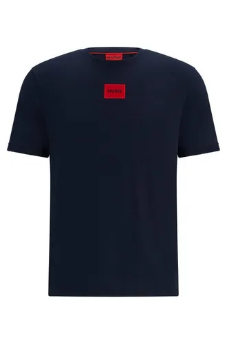 HUGO T-Shirt Regular-Fit T-Shirt aus Baumwolle mit rotem Logo-Etikett (1-tlg)