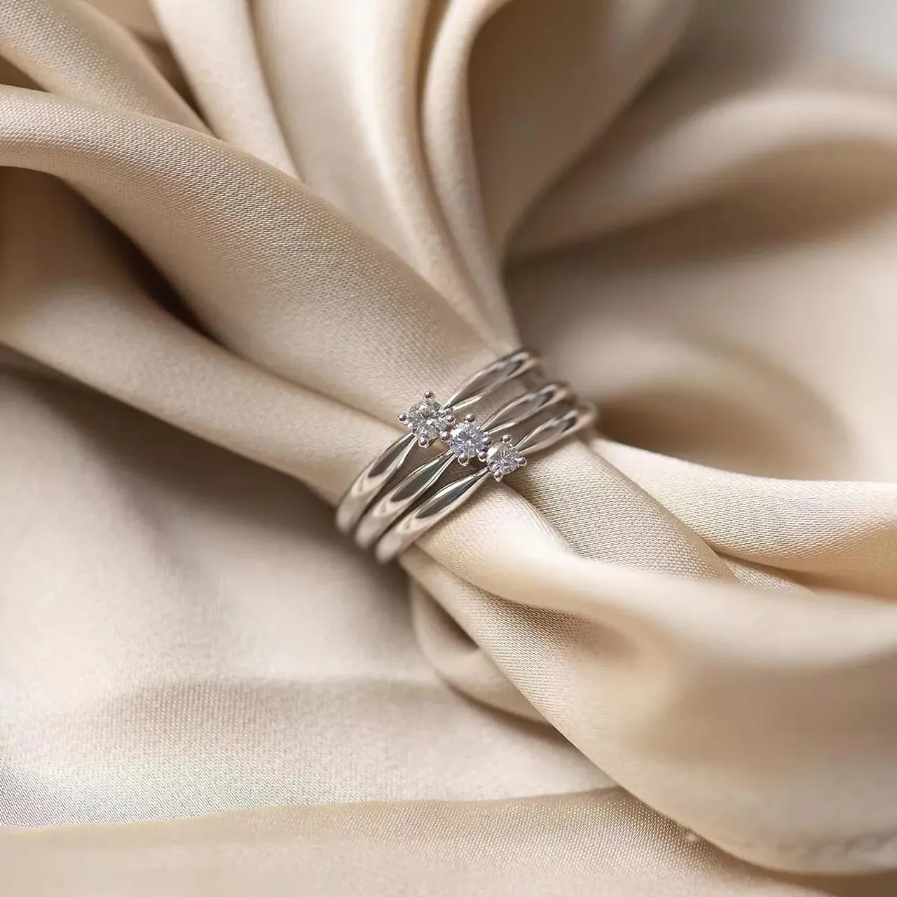 Isabel Bernard Ring - De la Paix Christine 14 karat ring  diamond 0.10 - Gr. 48 - in Silber - für Damen