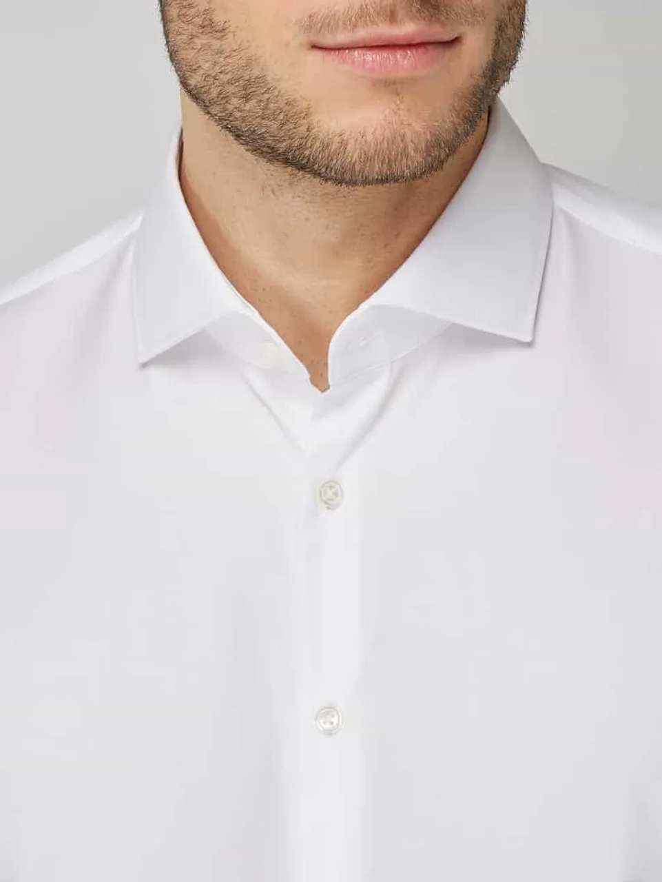 Jake*s Modern Fit Regular Fit Business-Hemd aus Twill mit extra langem Arm in Weiss