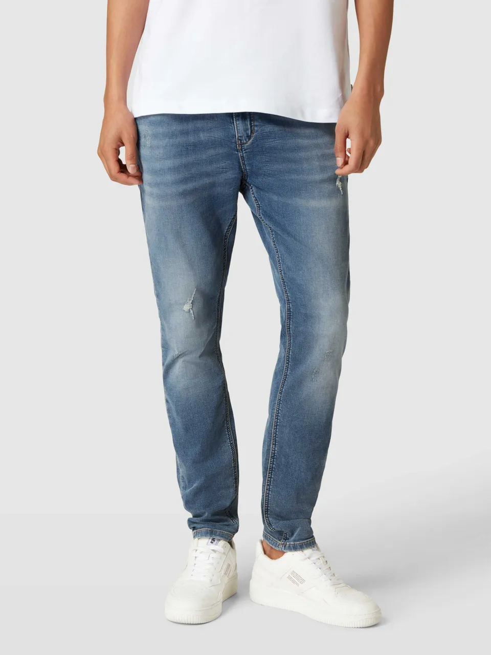 Jeans im Destroyed-Look Modell 'Lenn'