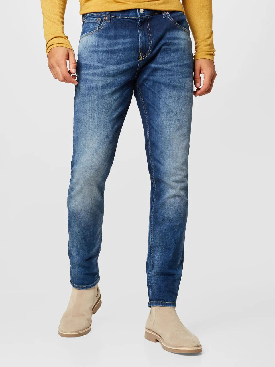 Jeans ' 'Seasonal Essentials Skim skinny jeans —'