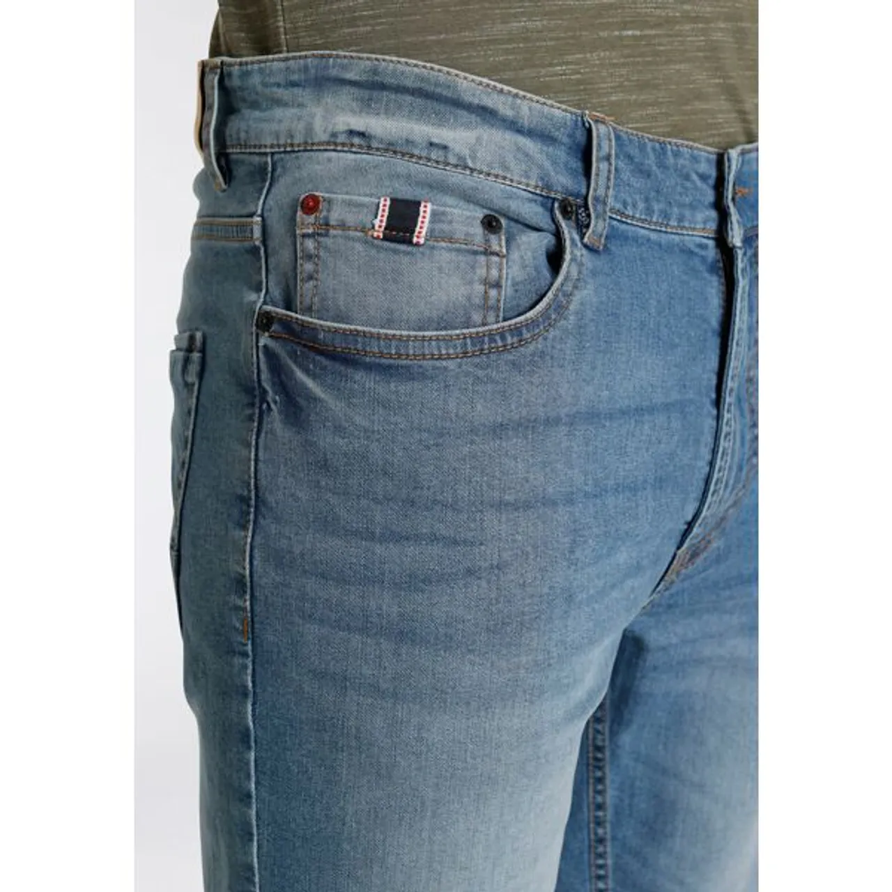 Jeansshorts H.I.S "DEYO" Gr. 30, N-Gr, blau (light blue) Herren Jeans Shorts wassersparende Produktion durch OZON WASH