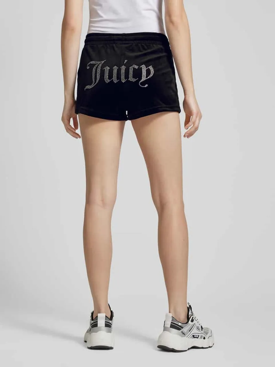 Juicy Couture Shorts mit Reißverschlusstaschen Modell 'TAMIA' in Black