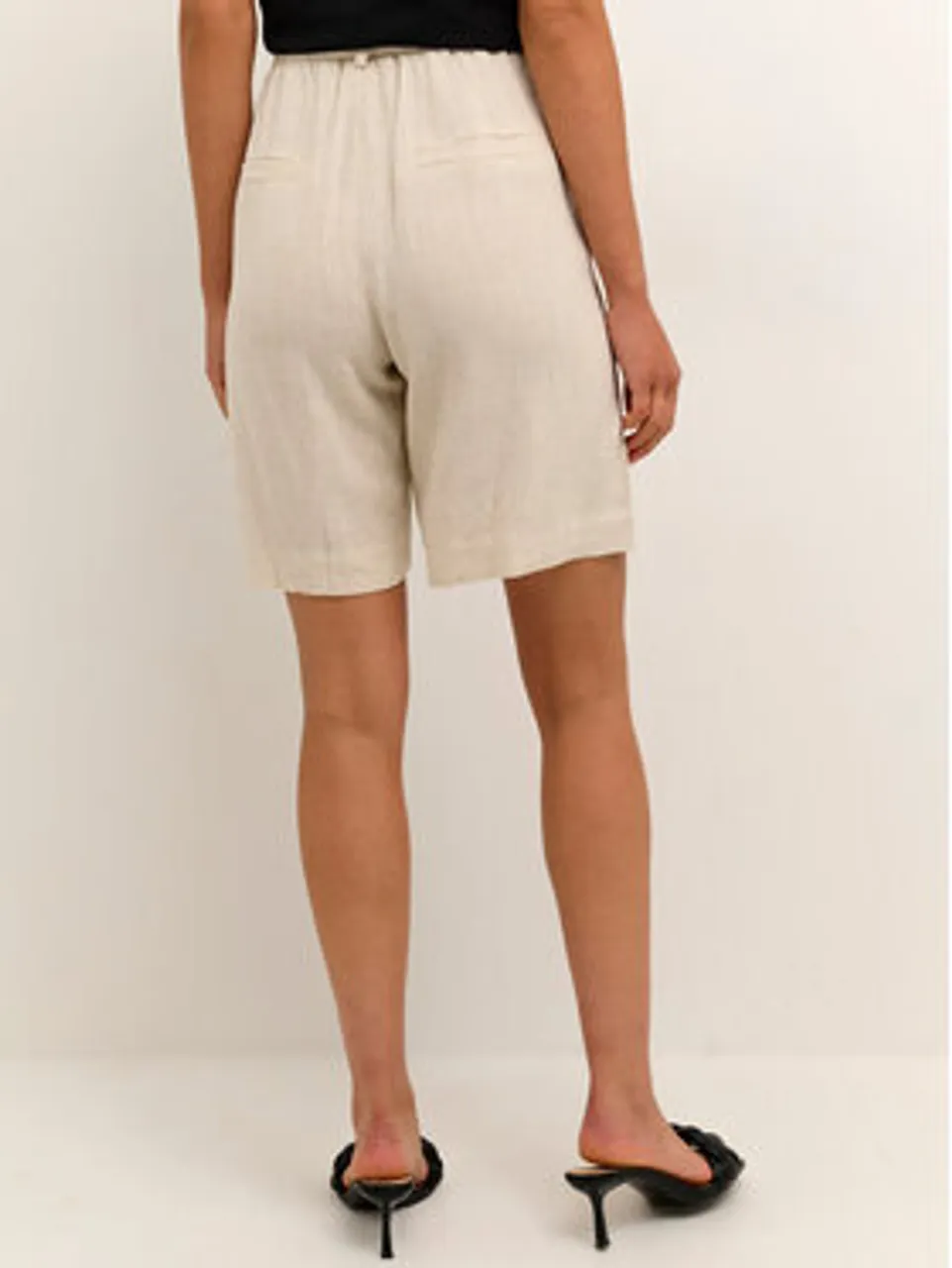 Kaffe Stoffshorts Liny 10505493 Beige Relaxed Fit