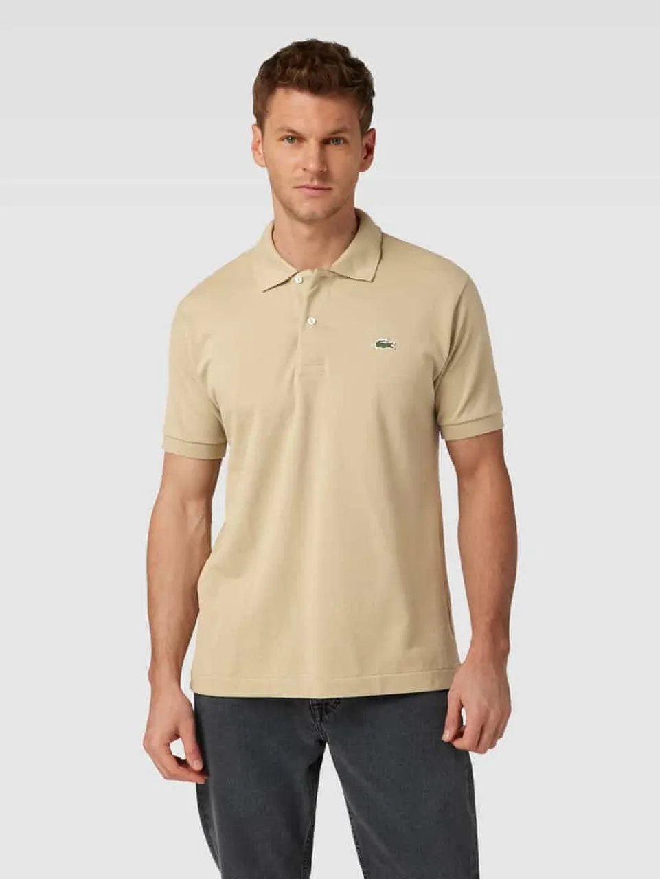 Lacoste Classic Fit Poloshirt mit Label-Detail in Beige