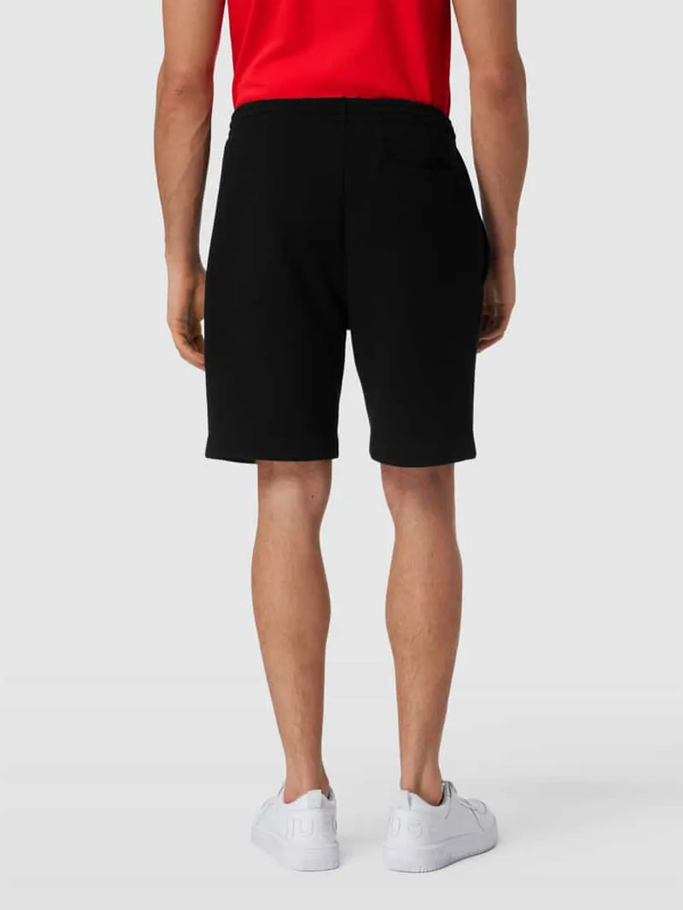 Lacoste Regular Fit Shorts mit elastischem Bund in Black