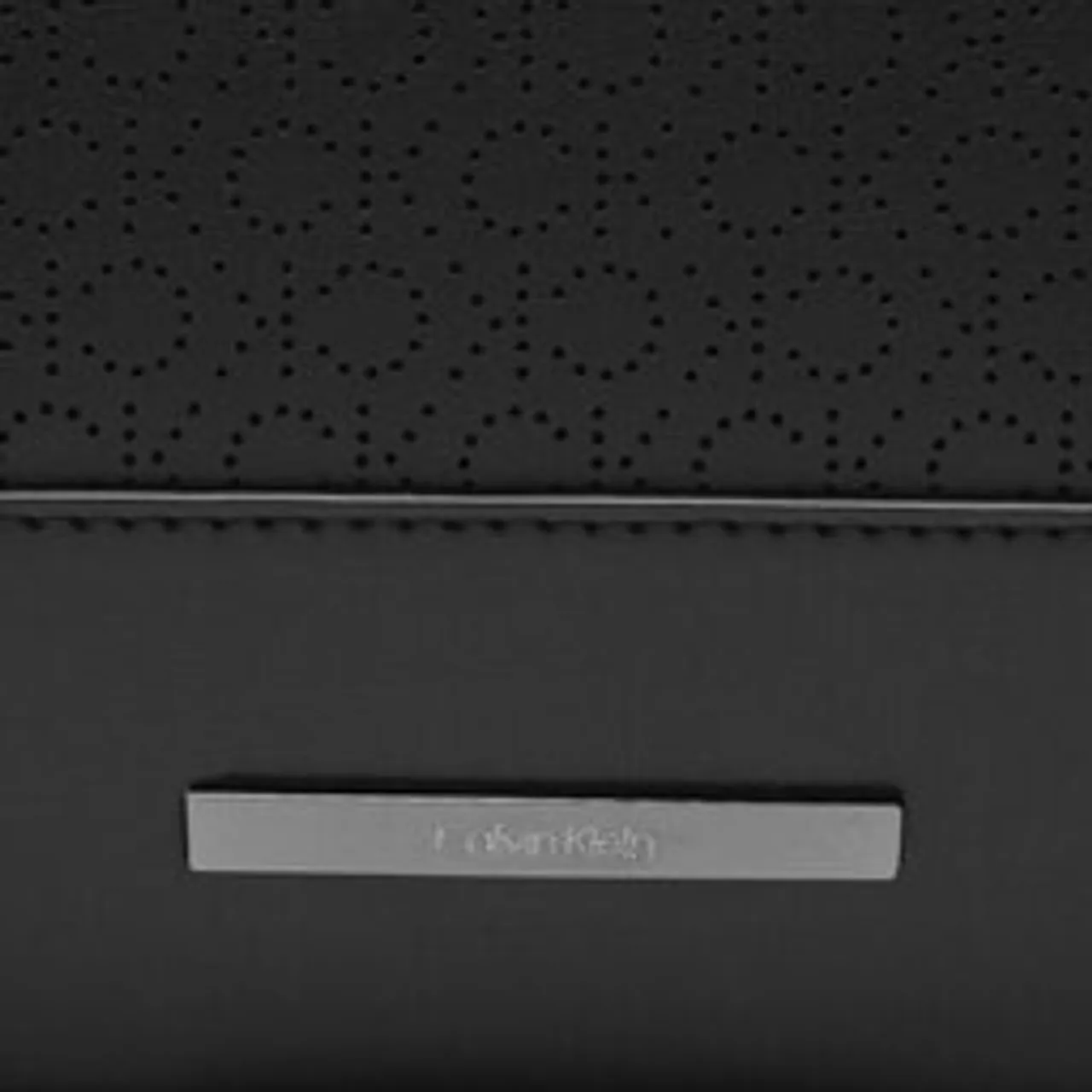 Laptoptasche Calvin Klein Modern Bar Slim Laptop Bag Mono K50K511529 Ck Mono Perf Black 0GK