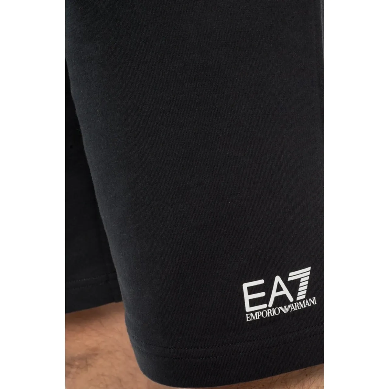 Lässige Shorts Emporio Armani EA7