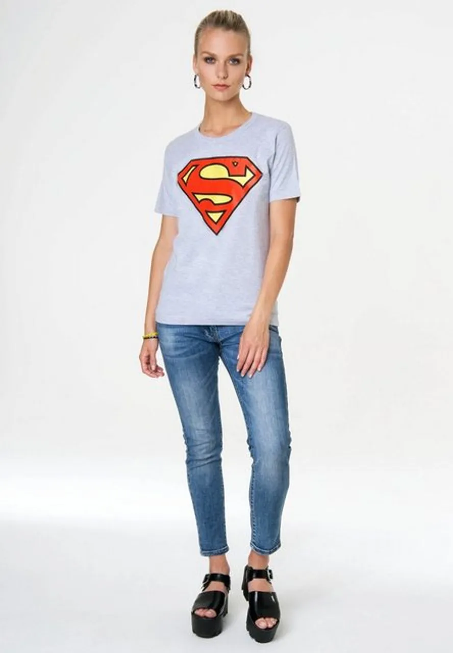 Logoshirt T-Shirt Superman Logo mit trendigem Superhelden-Print - Preise  vergleichen