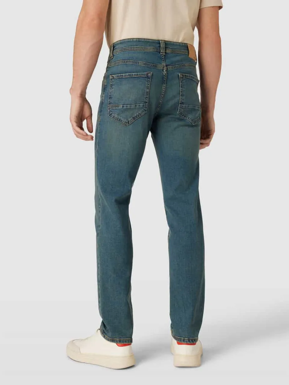 MCNEAL Slim Fit Jeans mit Knopf- und Reißverschluss in Ocean