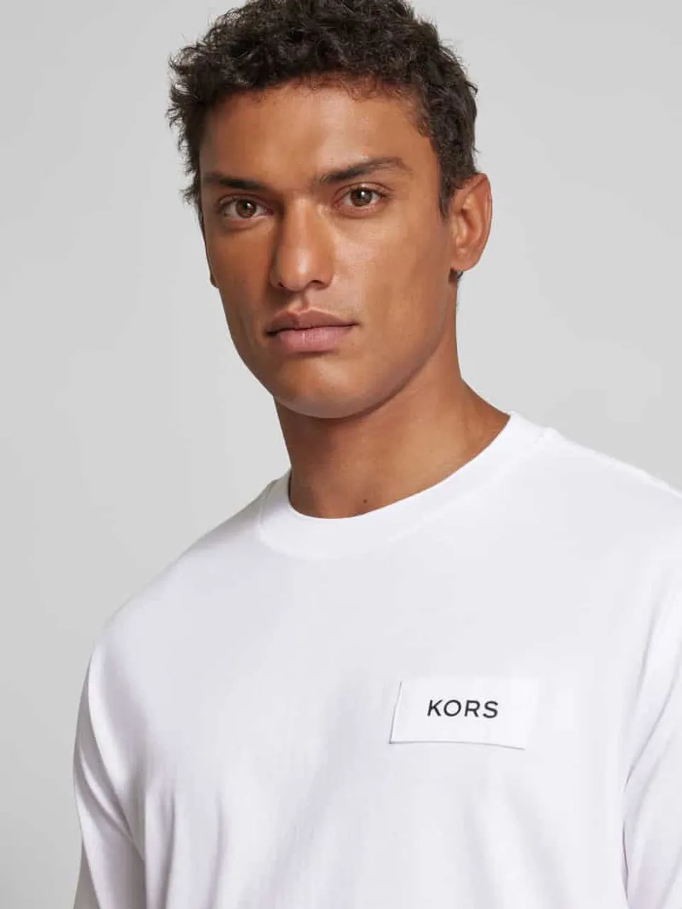 Michael Kors T-Shirt mit Label-Patch in Weiss
