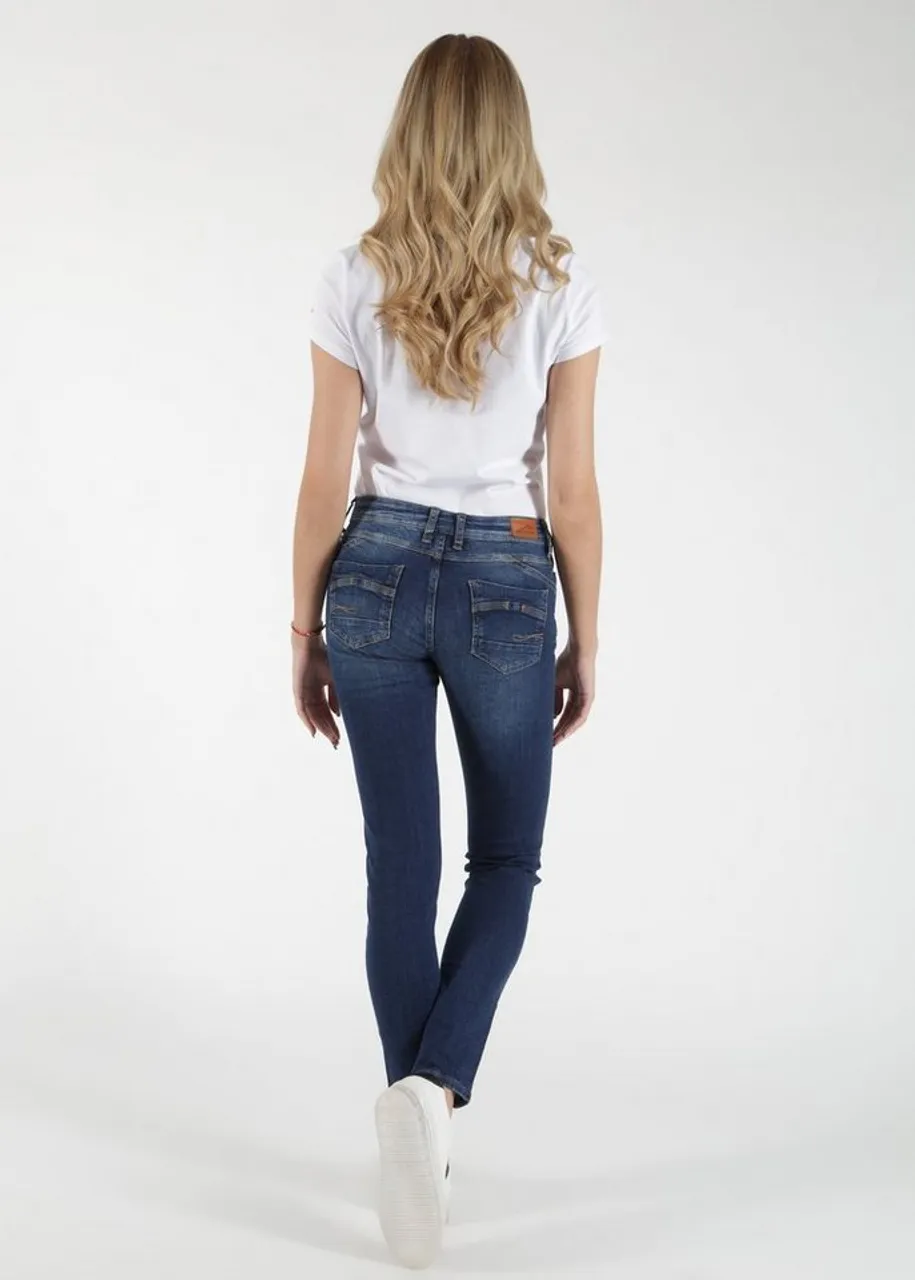 Miracle of Denim Skinny-fit-Jeans Suzy mit angenehmer Leibhöhe