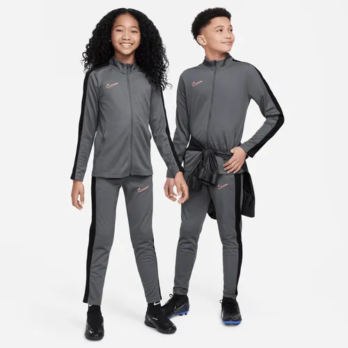 Nike Dri-FIT Academy23 Fußball-Trainingsanzug für Kinder - Grau